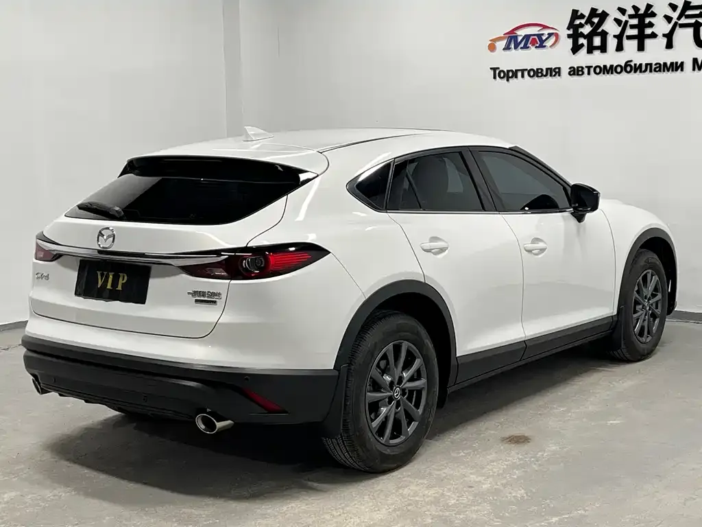 Mazda CX-4 2023 из CN, фото 3