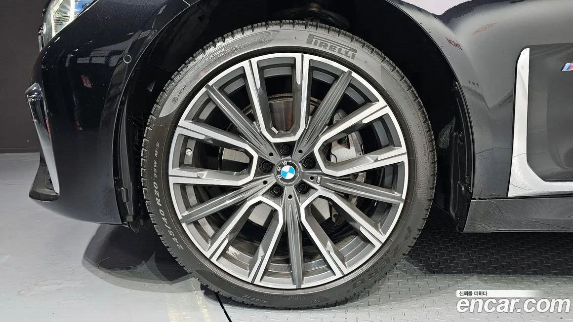 BMW 7-Series 2021 из KR, фото 2