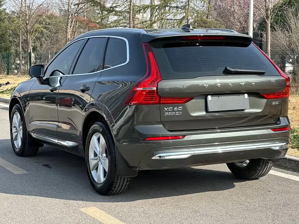 Volvo XC60 2021 из CN, фото 5