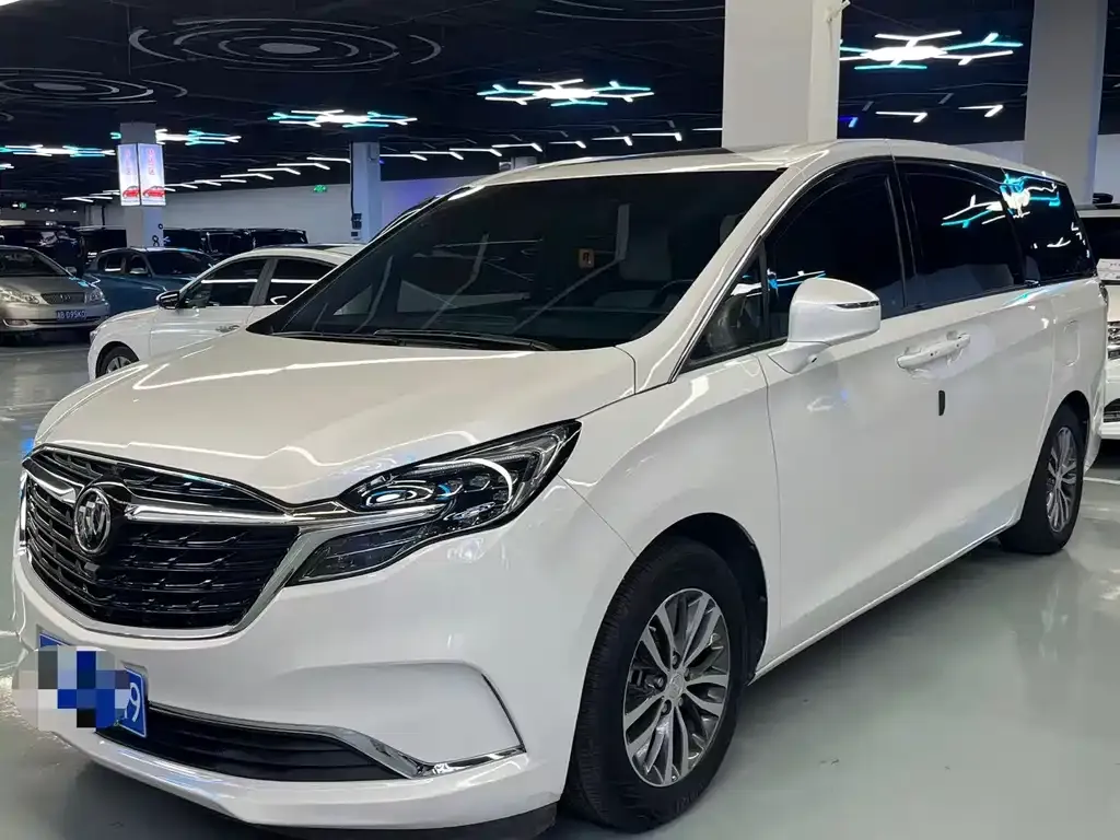 Buick GL8 2022 из CN, фото 1