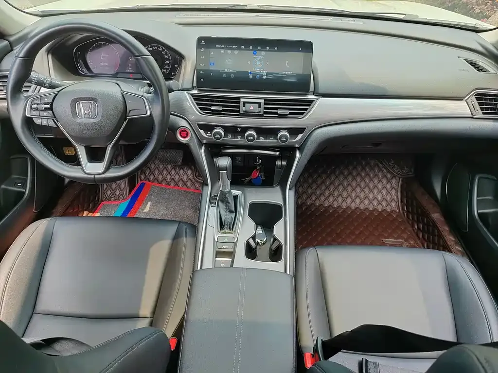 Honda Accord — фото 5