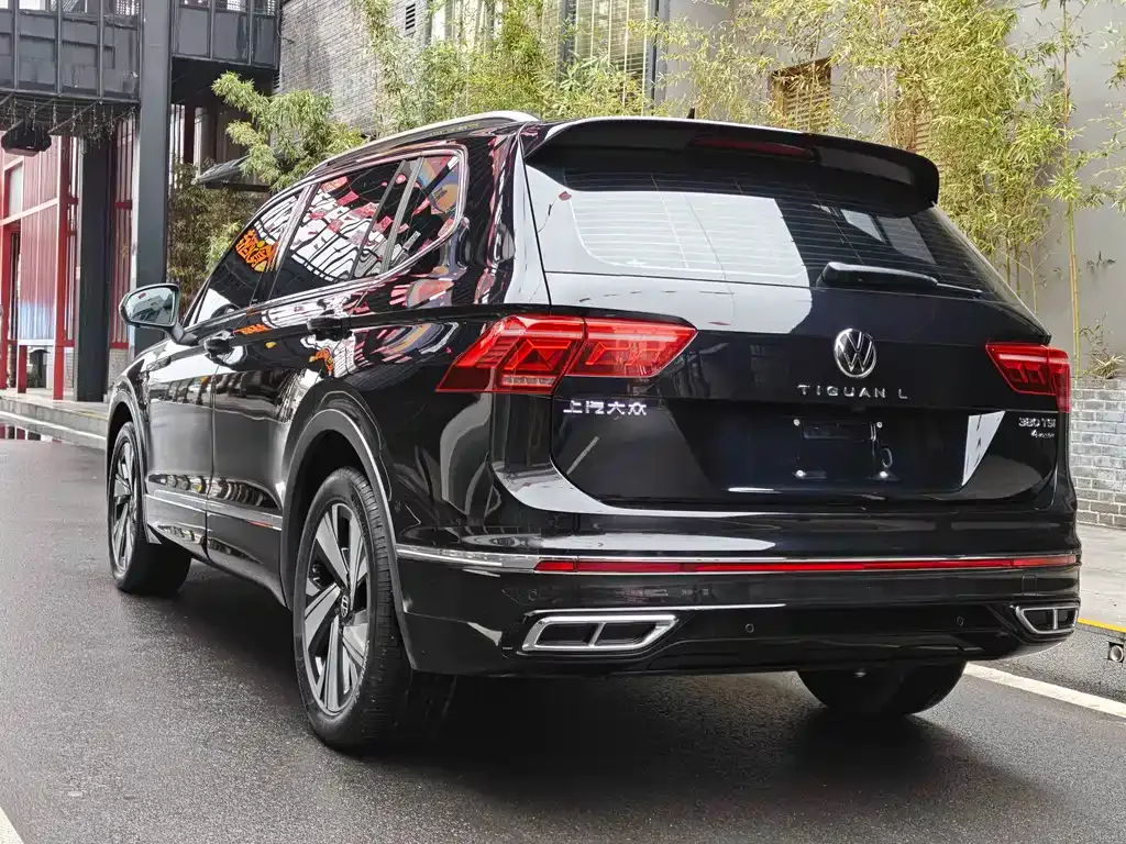 Volkswagen Tiguan L 2023 из CN, фото 8