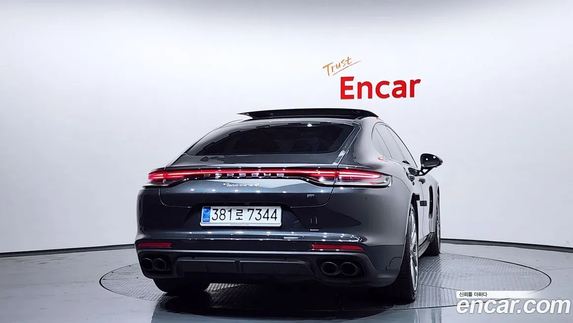 Porsche Panamera 2023 из KR, фото 3