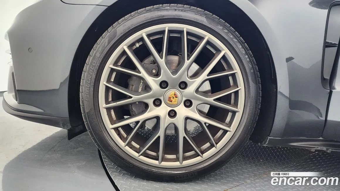 Porsche Panamera 2023 из KR, фото 8