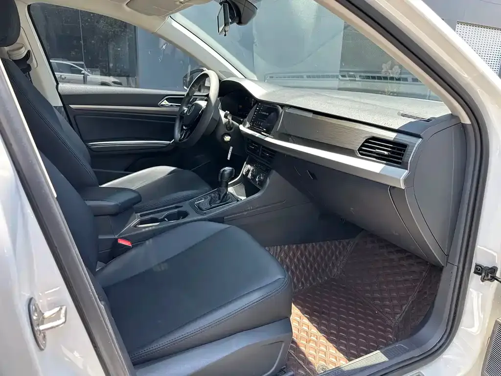 Volkswagen Lavida 2021 из CN, фото 2