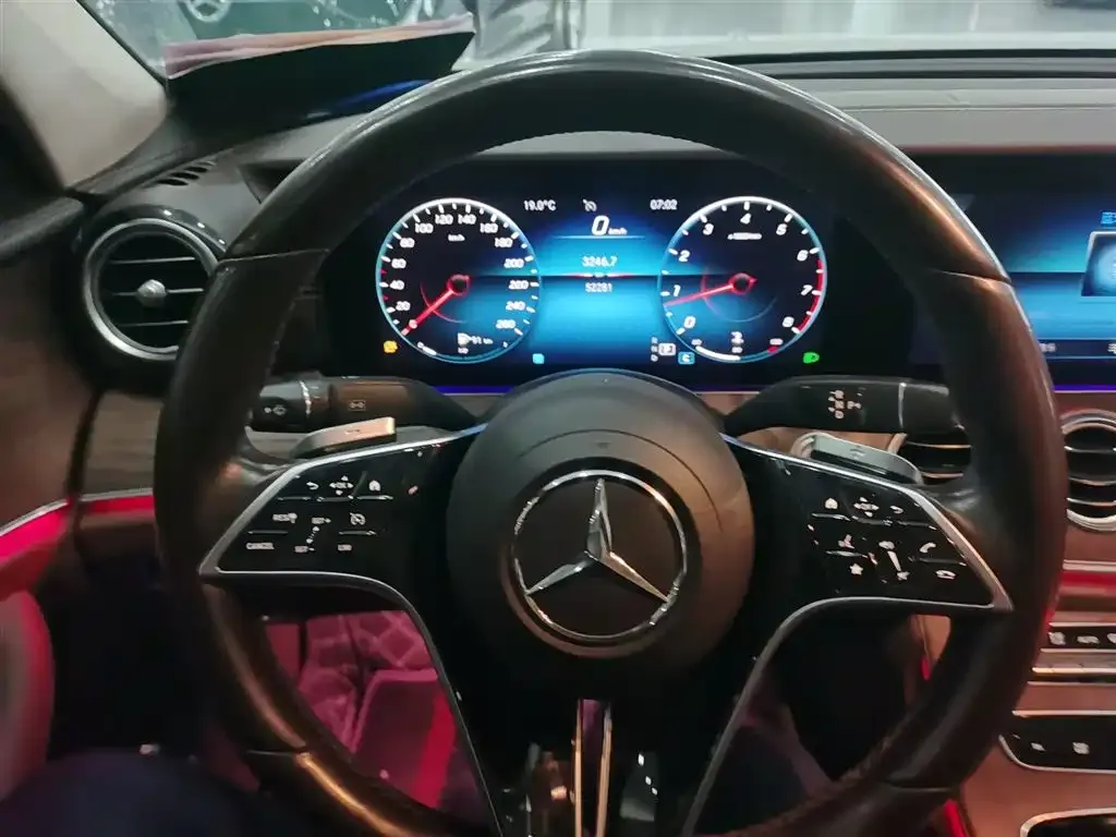 Mercedes-Benz E-Class 2021 из CN, фото 3