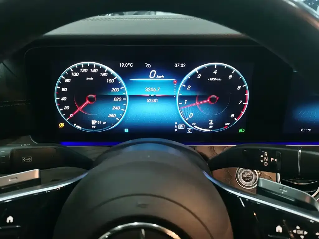 Mercedes-Benz E-Class 2021 из CN, фото 2