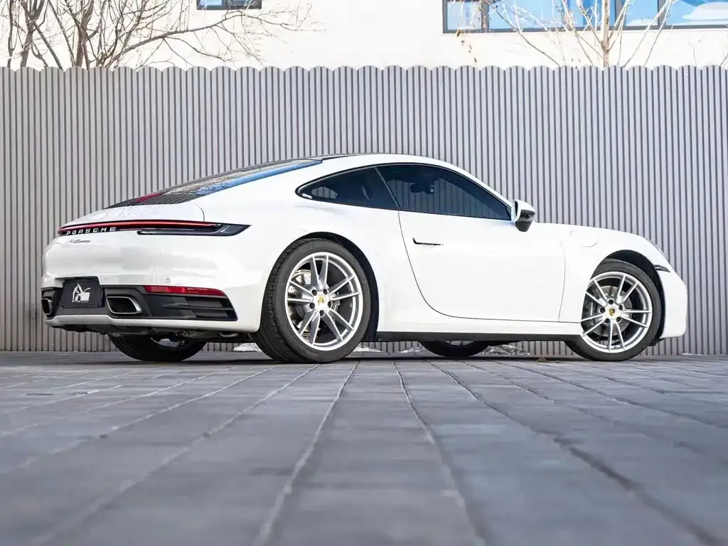 Porsche 911 2025 из CN, фото 6
