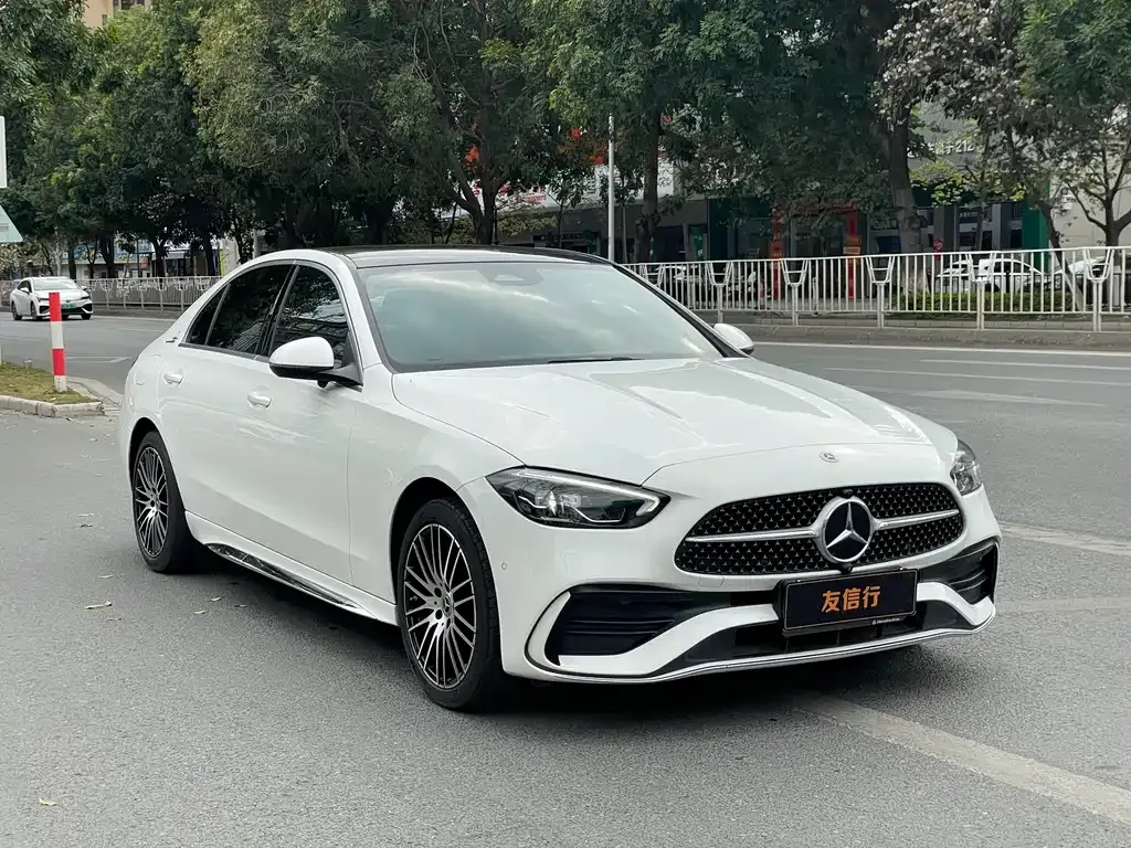 Mercedes-Benz C-Class — фото 10