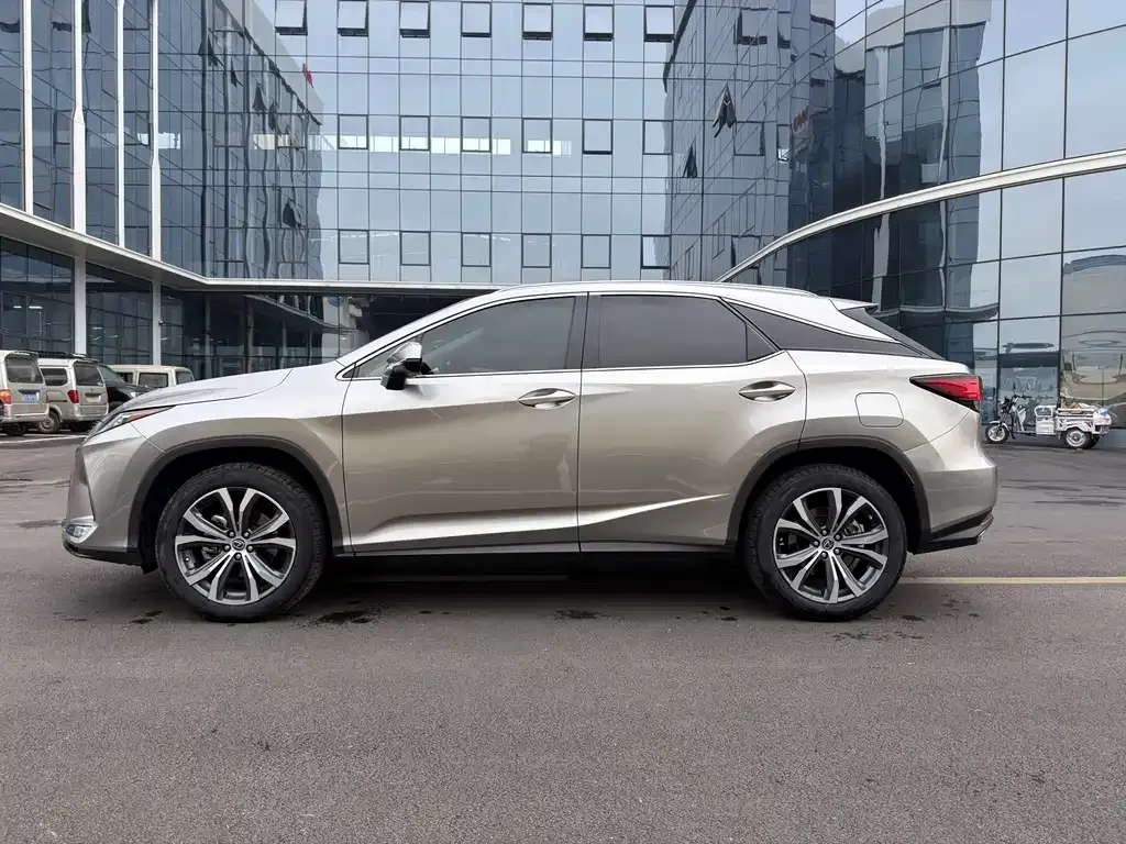 Lexus RX — фото 3