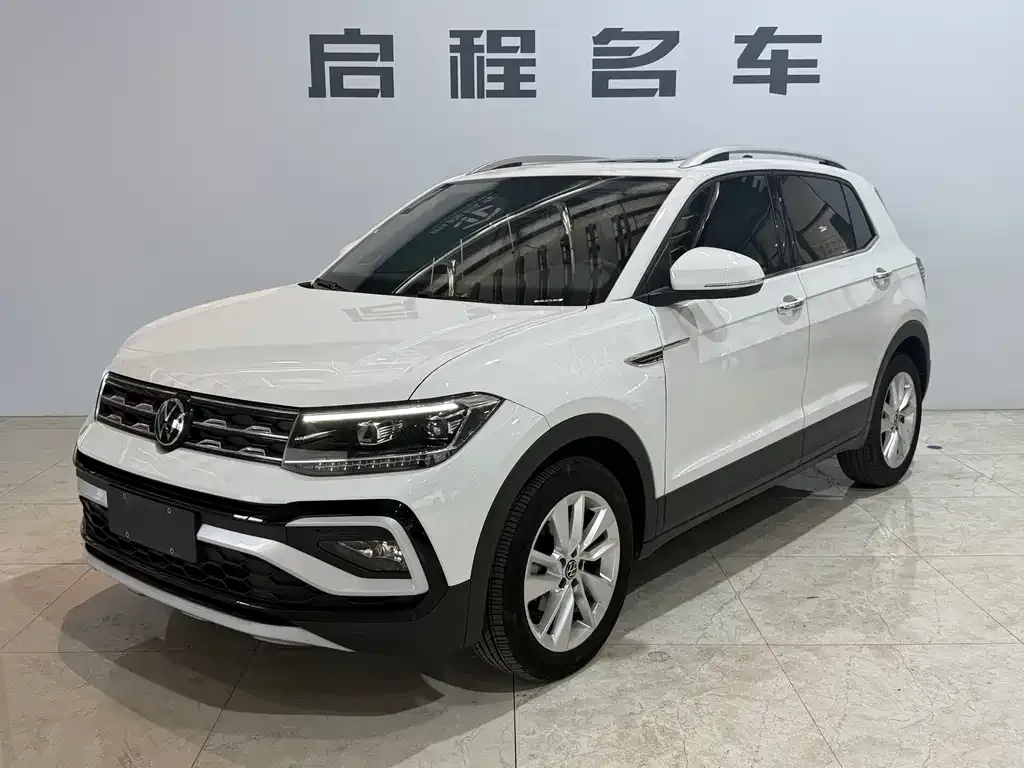 Volkswagen T-Cross — фото 1