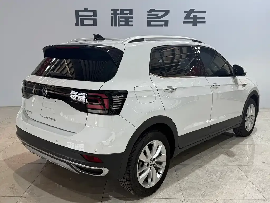 Volkswagen T-Cross — фото 3