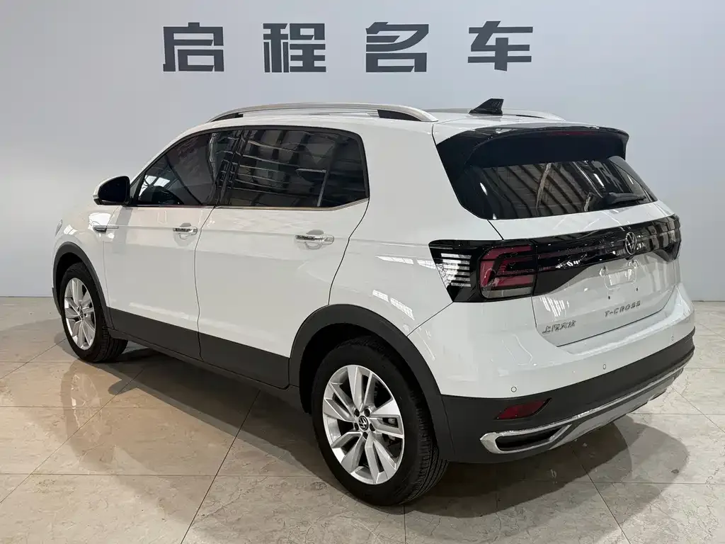 Volkswagen T-Cross — фото 5