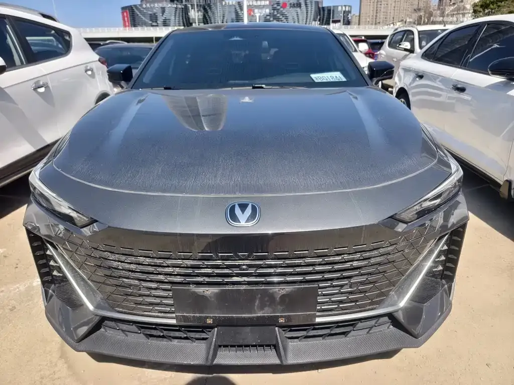 Changan UNI-V 2023 из CN, фото 6