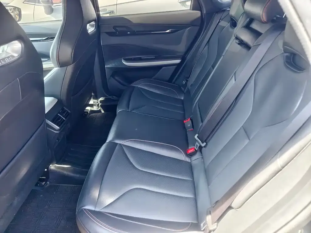 Changan UNI-V 2023 из CN, фото 7