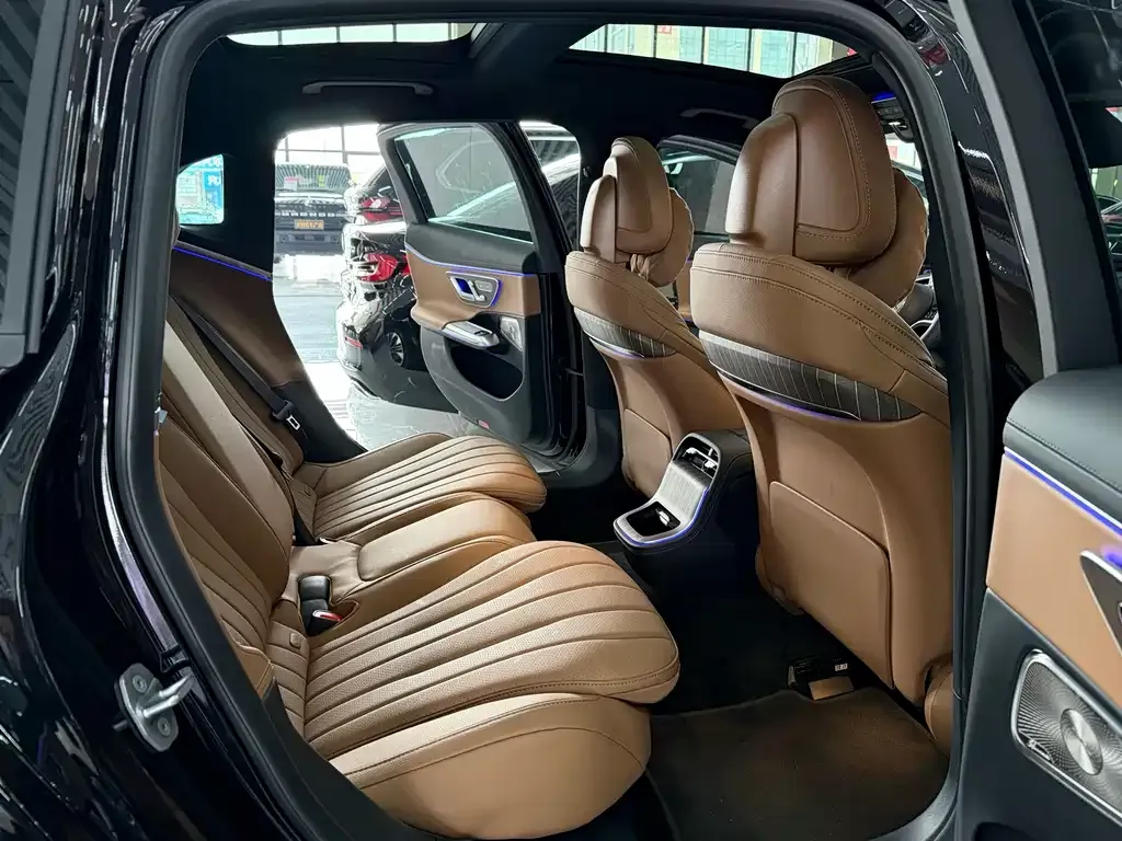 Mercedes-Benz E-Class 2026 из CN, фото 3