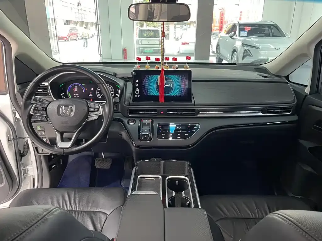 Honda Elysion 2023 из CN, фото 7