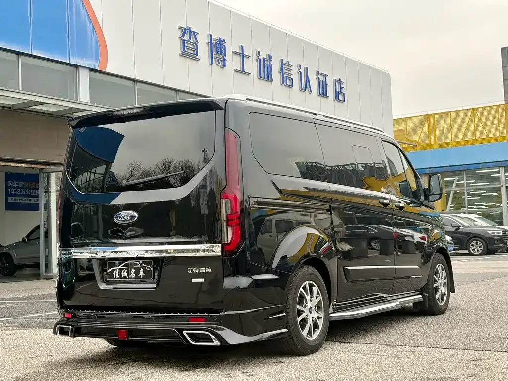 Ford Tourneo 2025 из CN, фото 9