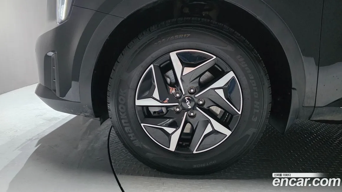 Kia Sorento — фото 6