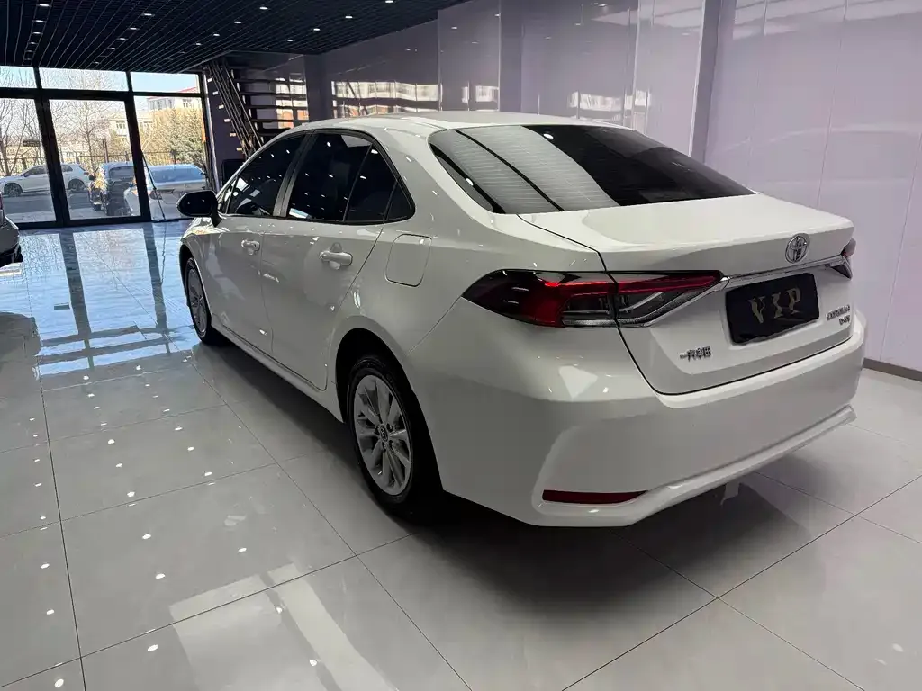 Toyota Corolla 2022 из CN, фото 9