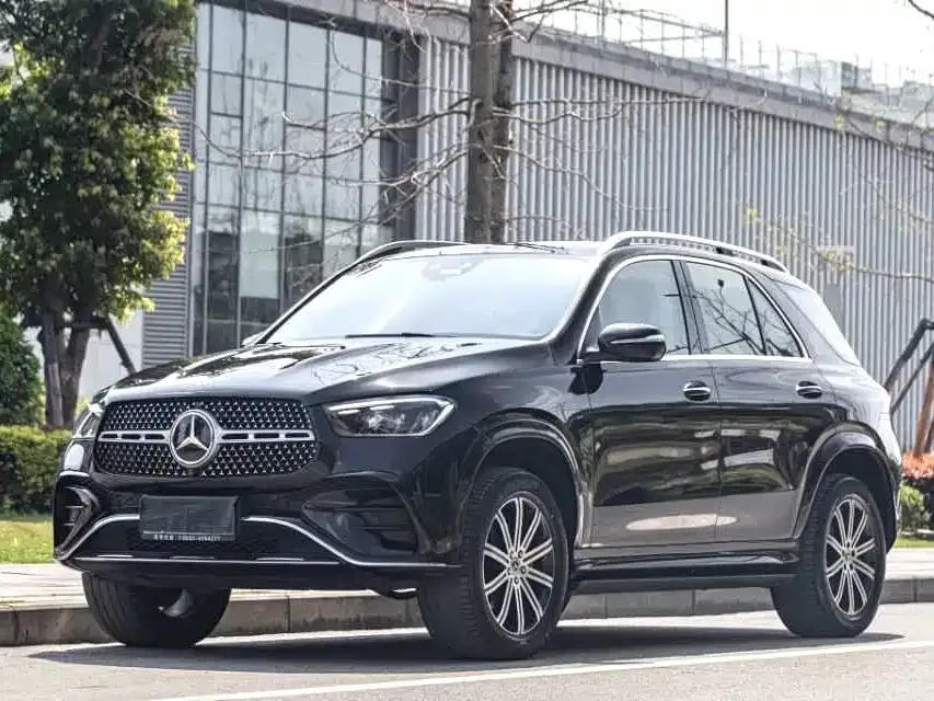 Mercedes-Benz GLE — фото 1