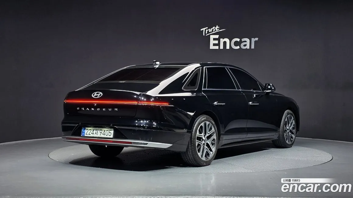 Hyundai Grandeur 2023 из KR, фото 2