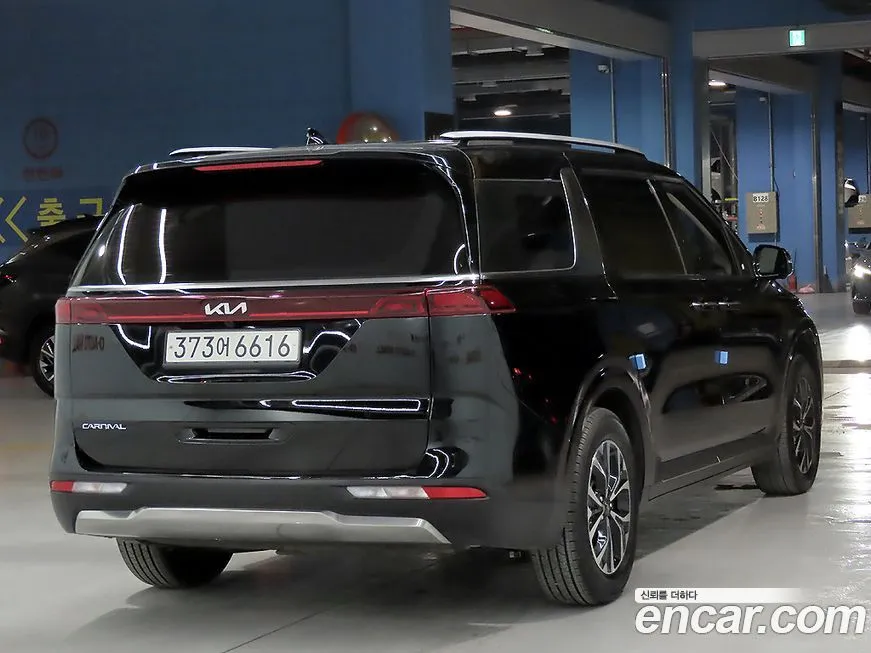 Kia Carnival 2023 из KR, фото 5
