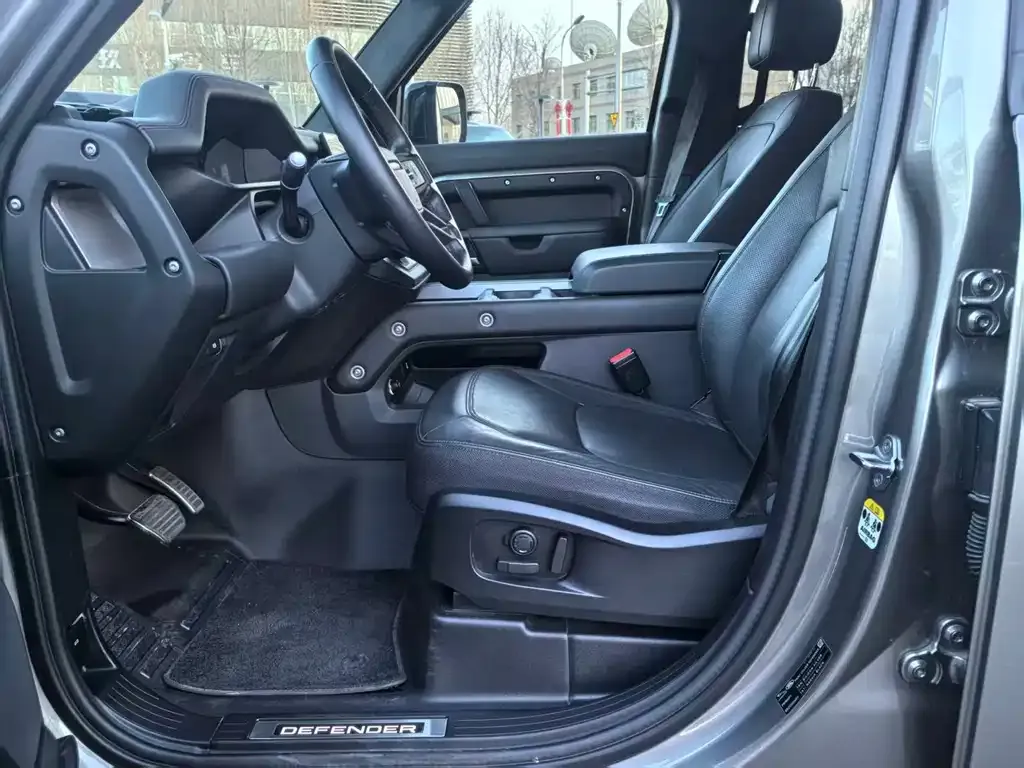Land Rover Defender 2024 из CN, фото 9