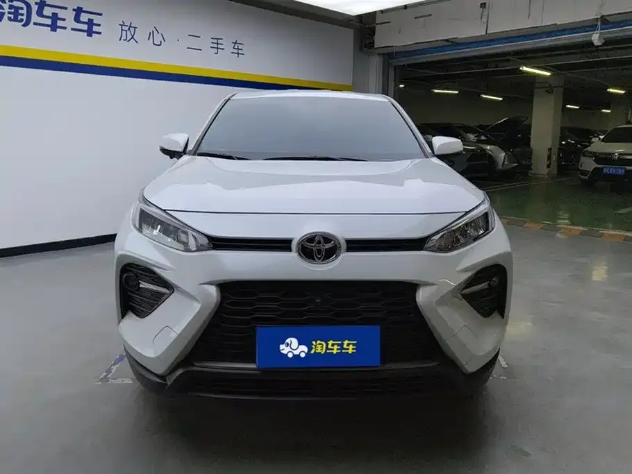 Toyota Wildlander 2023 из CN, фото 2