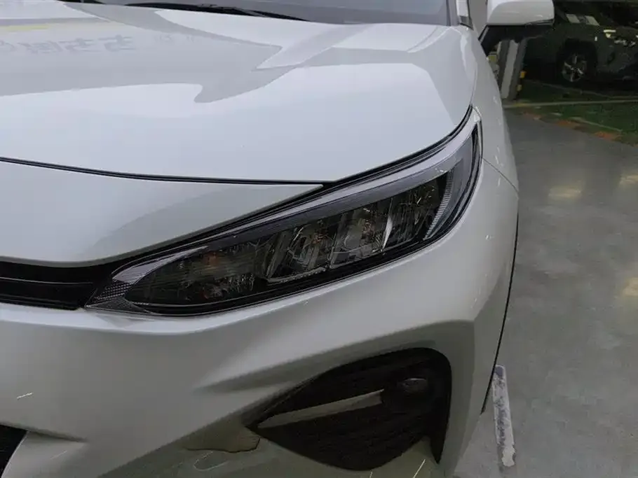 Toyota Wildlander 2023 из CN, фото 6
