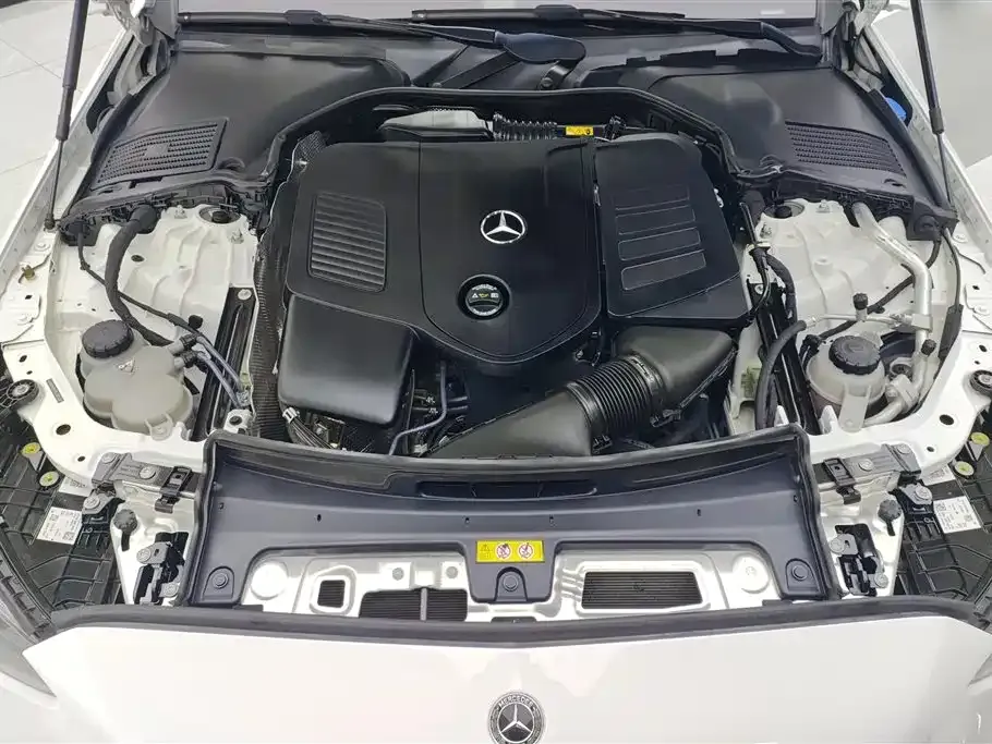 Mercedes-Benz C-Class 2024 из CN, фото 8