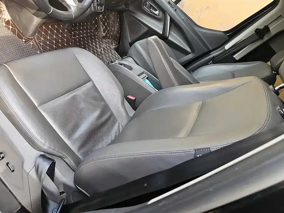 Ford Tourneo 2023 из CN, фото 3