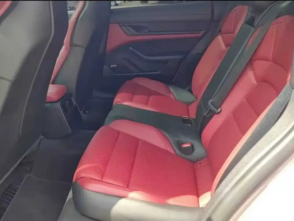 Porsche Taycan 2021 из CN, фото 4