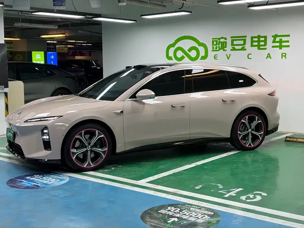 NIO ET5T 2025 из CN, фото 8