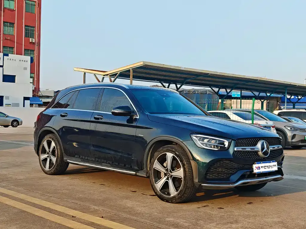 Mercedes-Benz GLC — фото 10