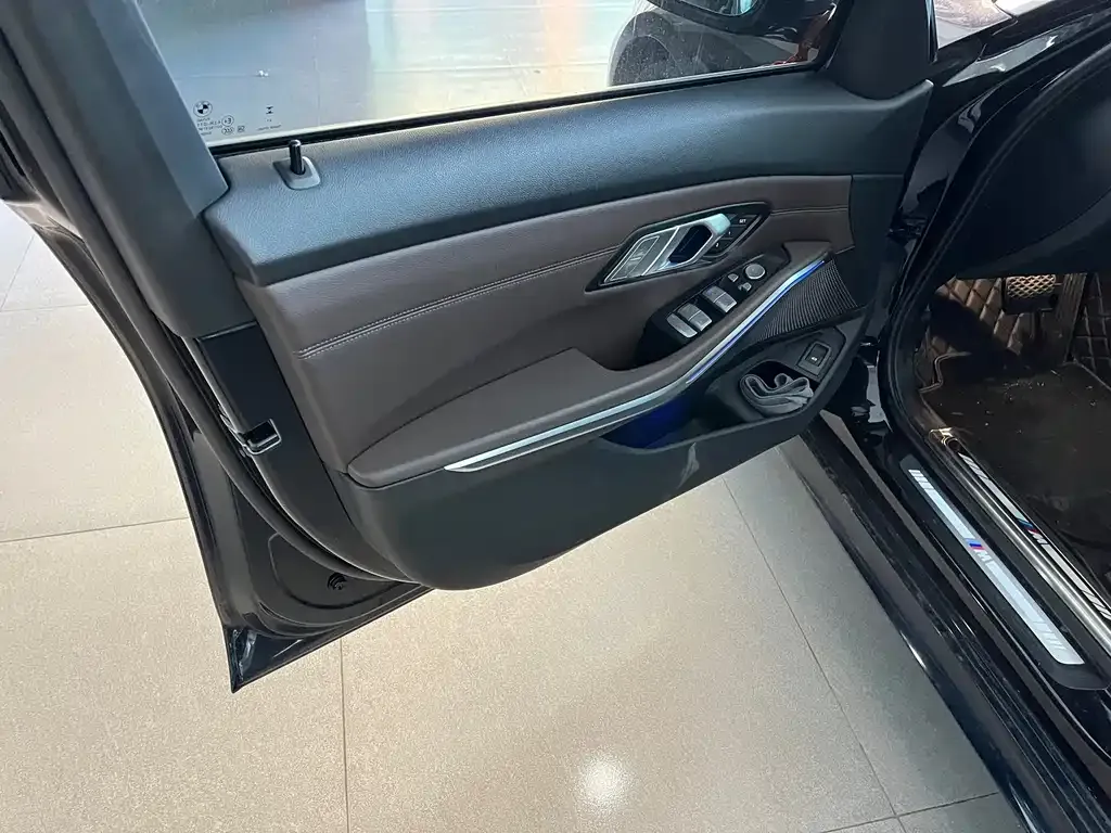 BMW 3 Series — фото 10