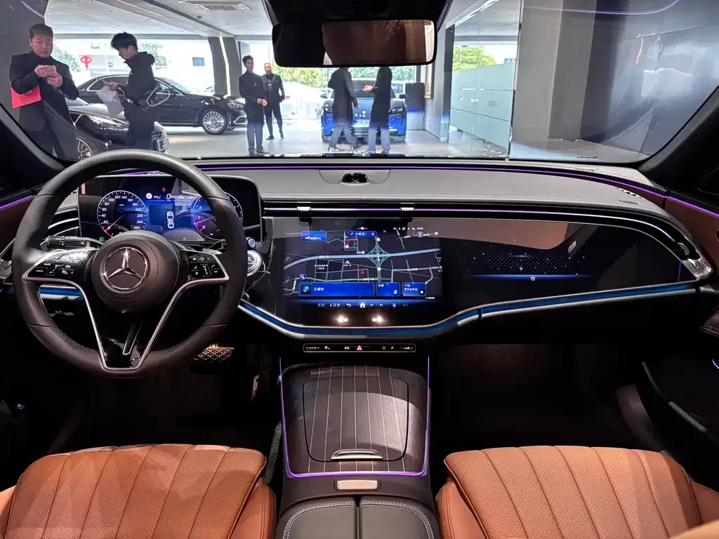 Mercedes-Benz E-Class 2024 из CN, фото 7