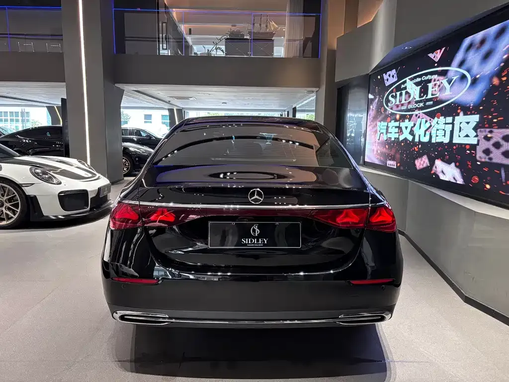 Mercedes-Benz E-Class 2024 из CN, фото 8