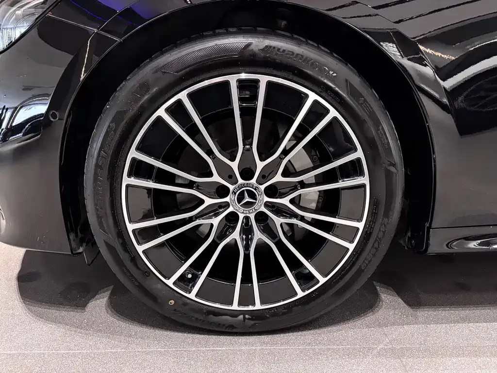 Mercedes-Benz E-Class 2024 из CN, фото 10