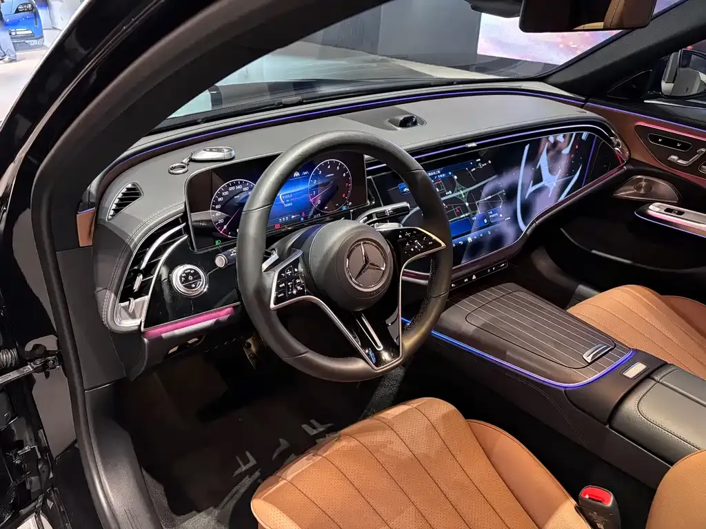 Mercedes-Benz E-Class 2024 из CN, фото 9