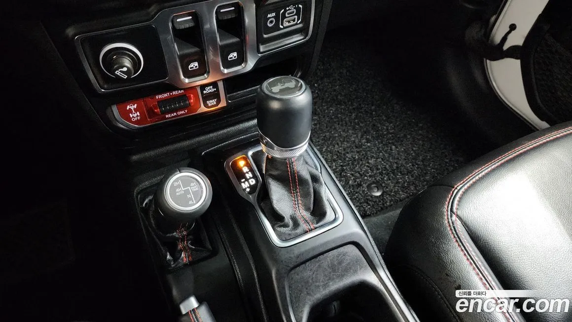 Jeep Wrangler 2022 из KR, фото 10