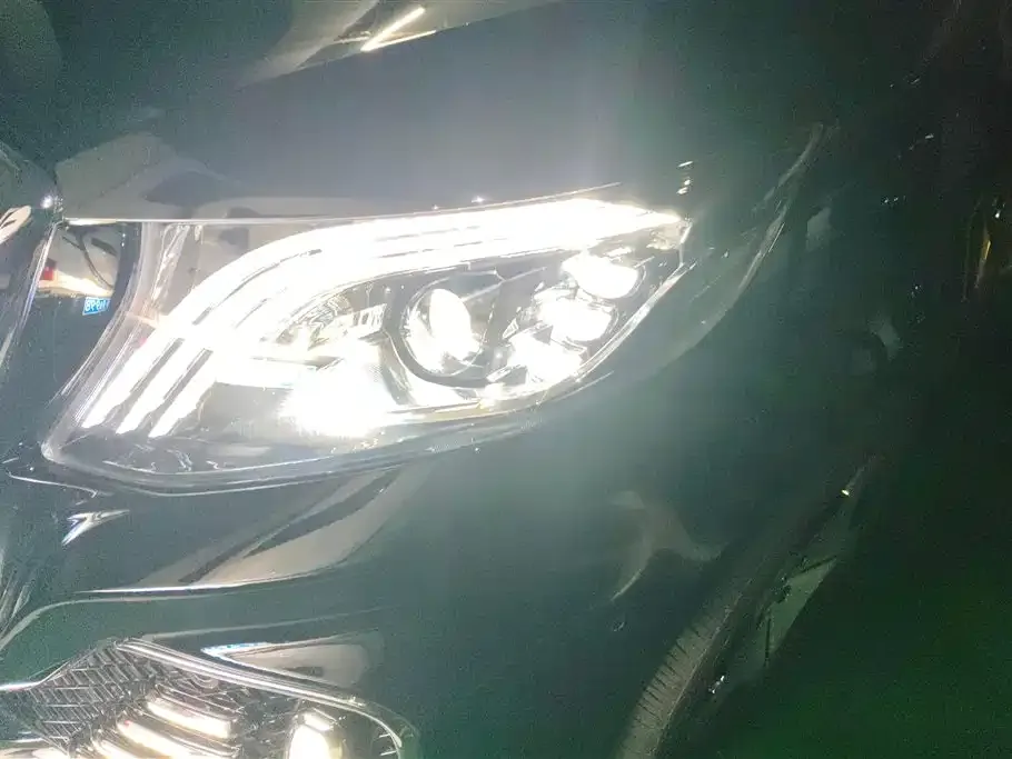 Mercedes-Benz Vito 2022 из CN, фото 8