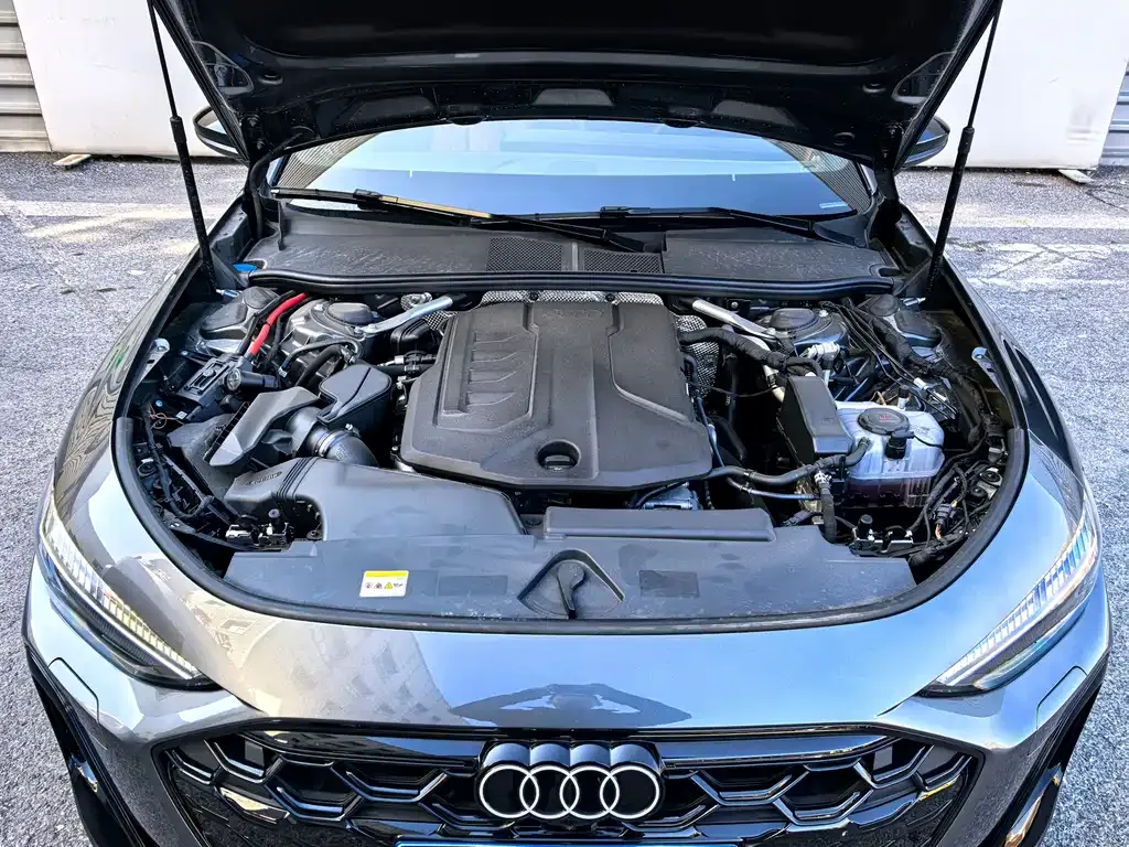 Audi A5L — фото 8