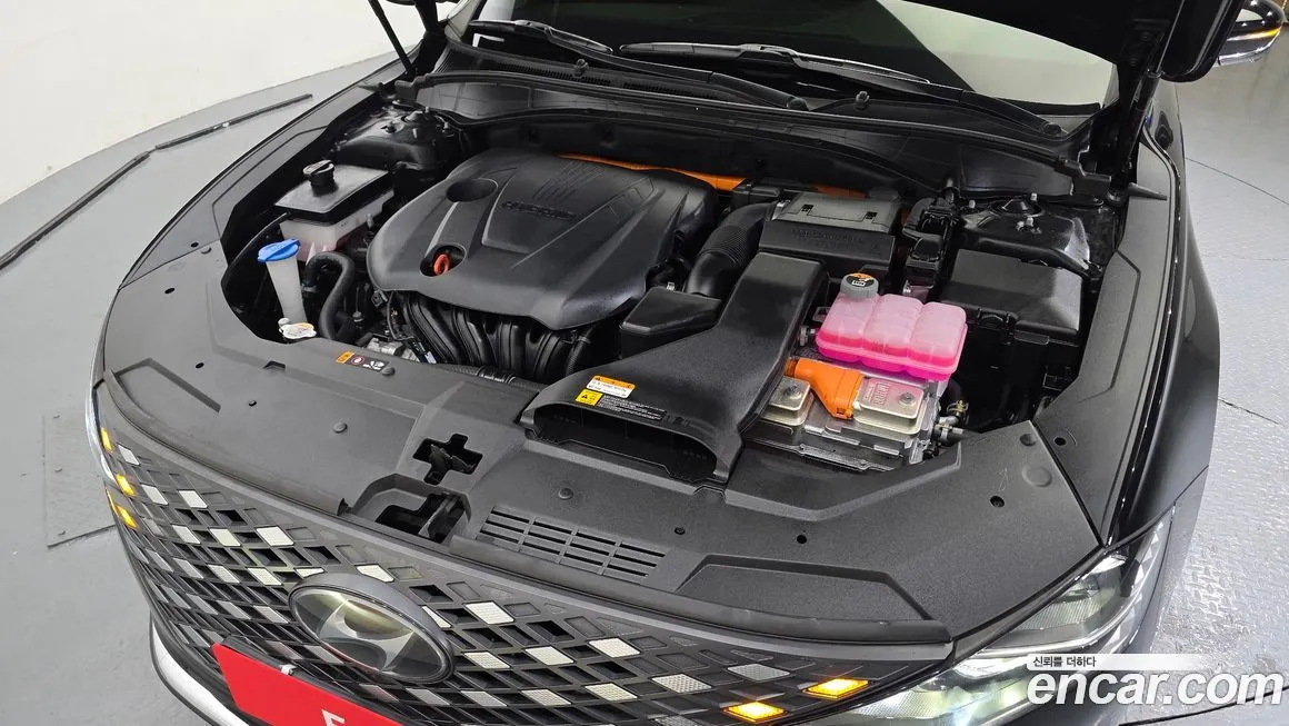 Hyundai Grandeur 2023 из KR, фото 4