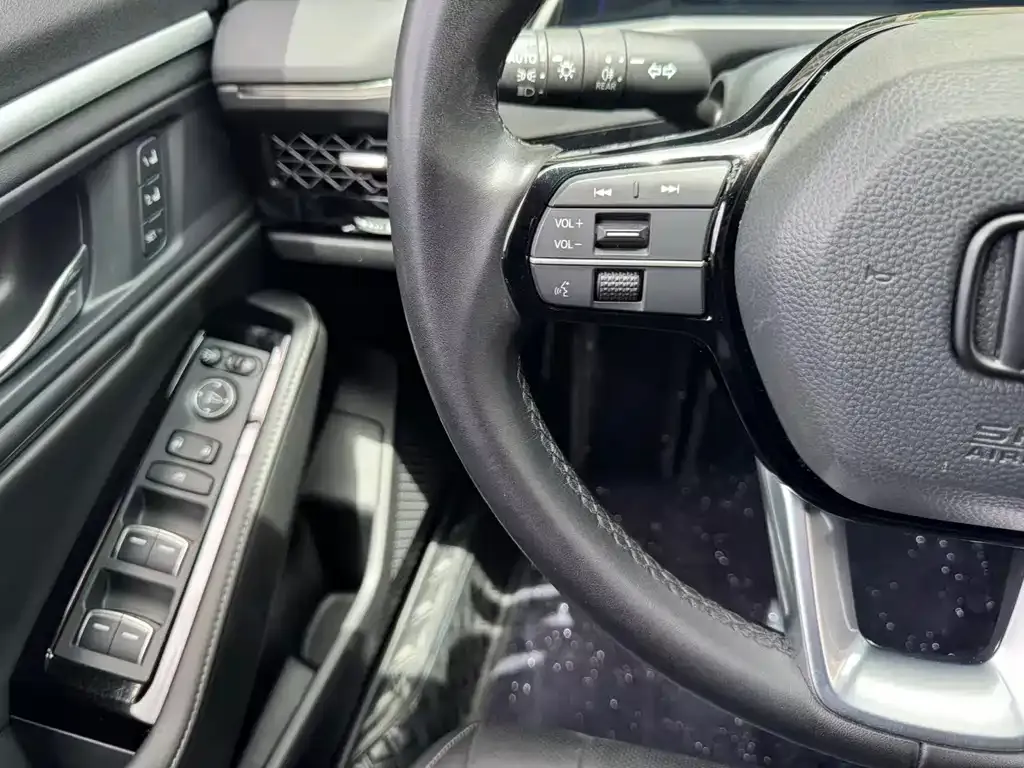 Honda Accord — фото 9