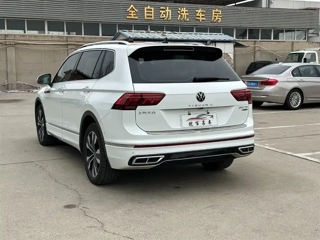 Volkswagen Tiguan L — фото 5