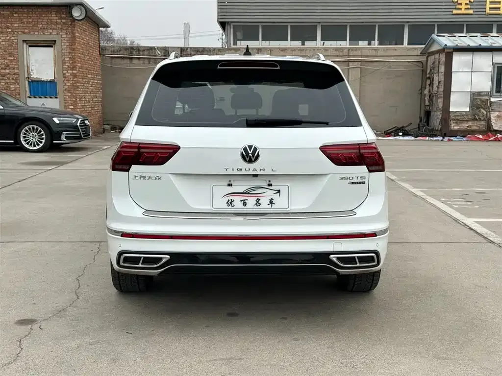 Volkswagen Tiguan L — фото 7