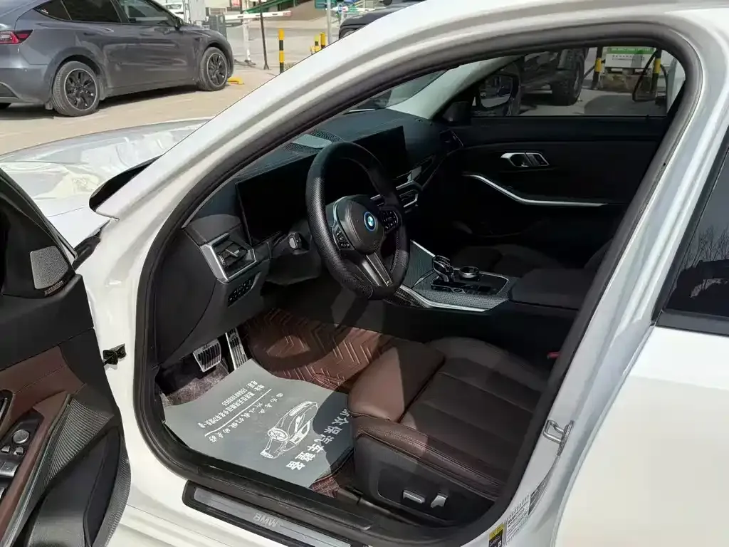 BMW i3 2022 из CN, фото 5