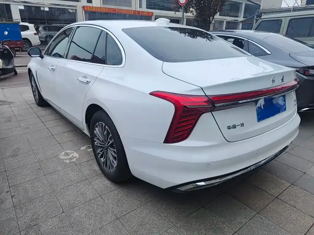 Hongqi H5 2025 из CN, фото 7