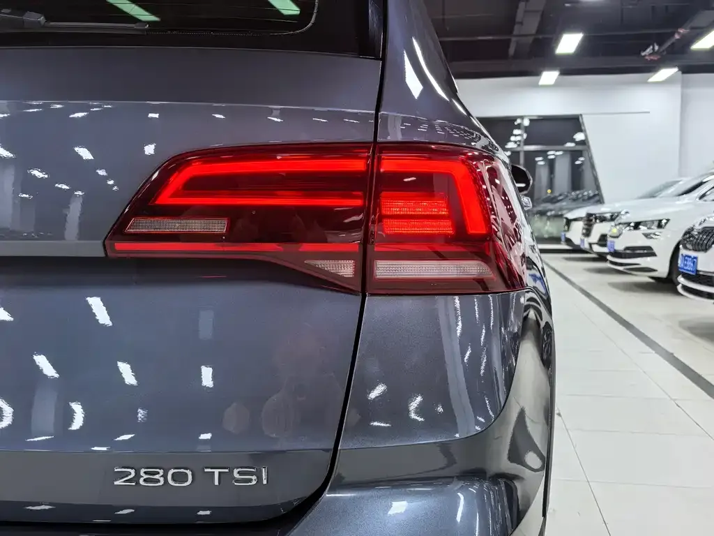 Volkswagen Tharu — фото 2